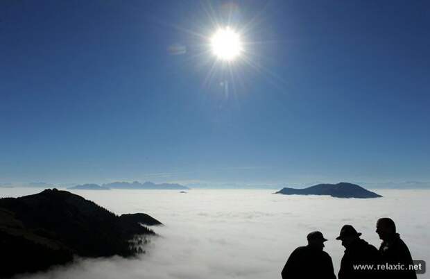 october_040 october_040