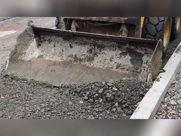 В Чите продолжаются работы по благоустройству и профилированию дорог