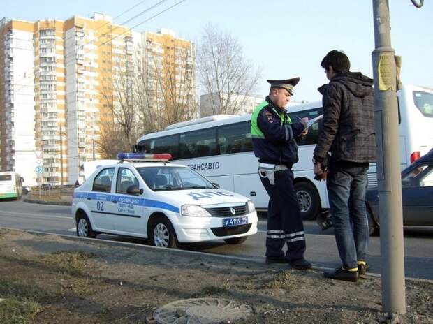 За какие нарушения ПДД могут лишить прав?