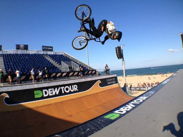 71 Лучшие фото с финала соревнований по экстремальным видам спорта Dew Tour 2013