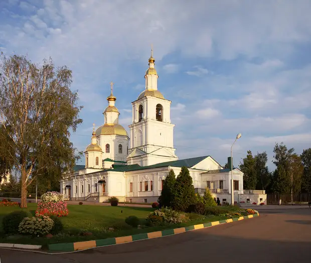 Храм богородицы в дивеево фото рождества