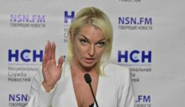 «Настя, ты дура?»: Волочкова вызвала оторопь очередной интимной фотографией