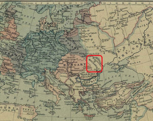 Объедини две карты!
