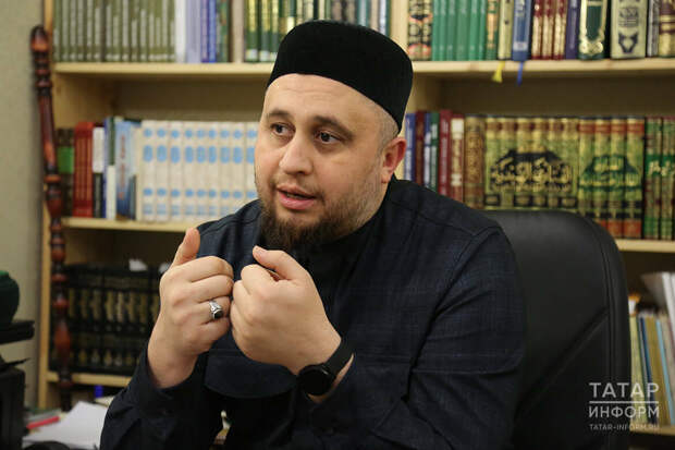 Рөстәм хәзрәт Хәйруллин: Кеше каты курыккан вакытта аңа җен керергә мөмкин