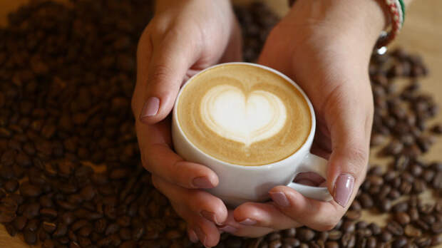 Врач назвал норму кофеина для планирующих беременность