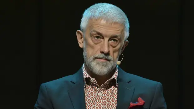 Бояков сообщил об увольнении из МХАТ имени Горького