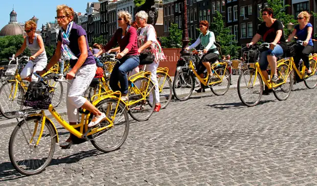 Скоро - без газа и бензина. Европейцев призвали снизить энергопотребление