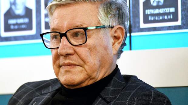 Орлов считает неправильным пенальти в матче «Зенит» — «Динамо Мх»: «Никаких нарушений защитник не делал»