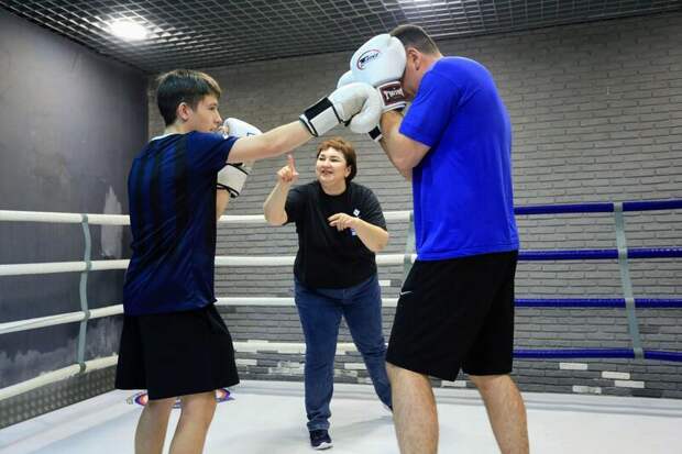 Мастер-класс по боксу для детей с нарушением слуха / Фото: Екатерина Смолихина