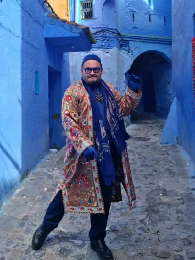 Александр Васильев