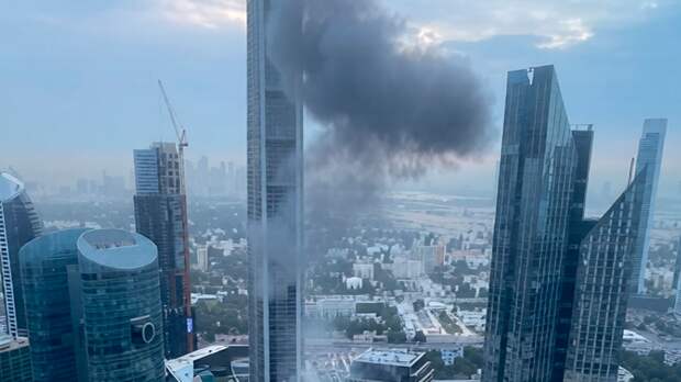 Иранский дрон атаковал центр международной торговли в Дубае
