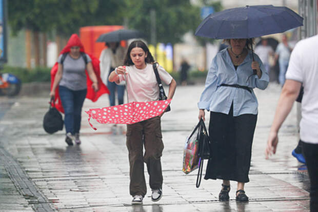 Ливни и сильный ветер: в Челябинской области объявлено штормовое предупреждение