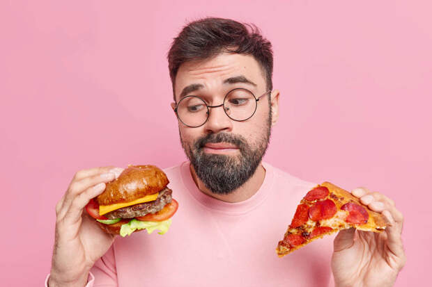 Daily Mail: сладкая и жирная еда может провоцировать рак при наличии ожирения