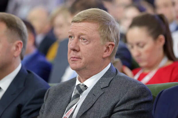 Чубайс назвал себя «историческим оппозиционером» и требует снять с него санкции