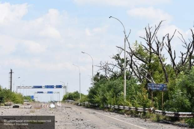 Украина хочет отгородиться от Донбасса «глухой стеной»