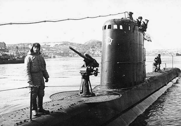 Советская подводная лодка