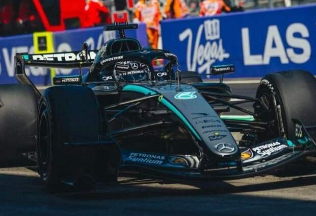 Тото Вольф: В Японии у Расселла буквально всё пошло не так