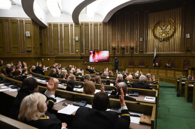 Созданное в 80-х в СССР в память о жертвах репрессий движение потребовали запретить