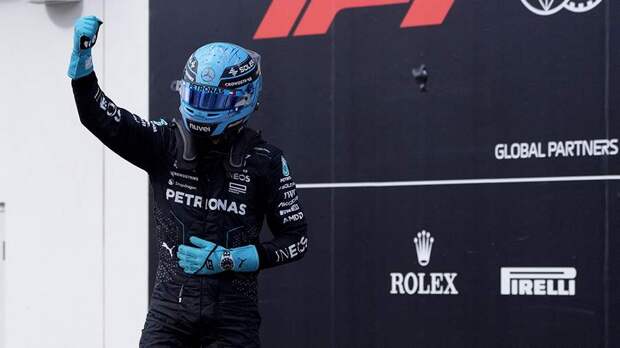 Пилот Mercedes Расселл выиграл квалификацию Гран-при Канады «Формулы-1»