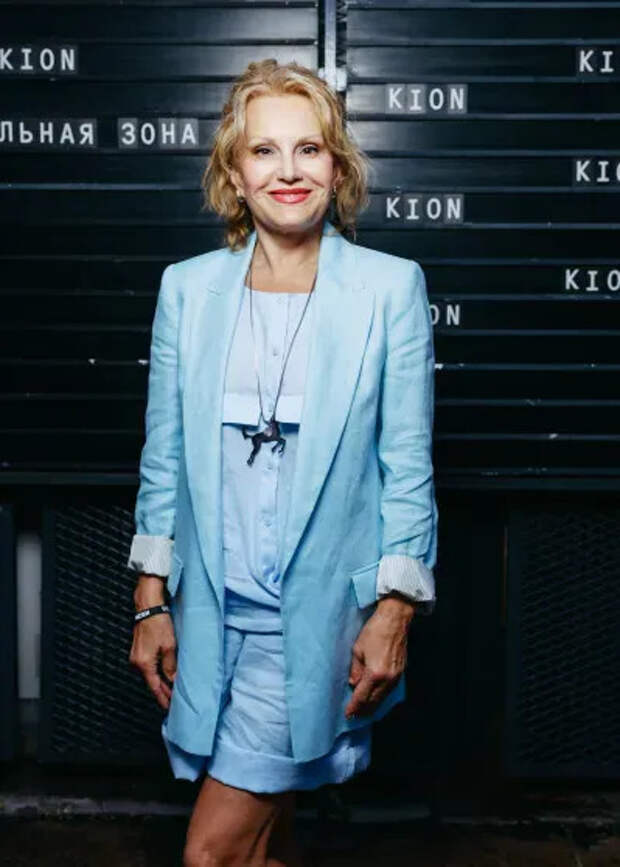 Елена Старостина
