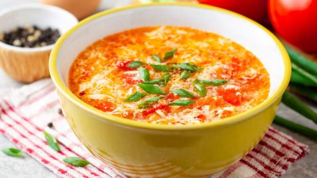 Китайский томатный суп с яйцом