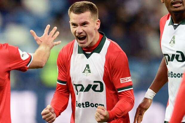 Инсайдер Карпов: "Зенит", "Спартак" и ЦСКА могут подписать нападающего Воробьева