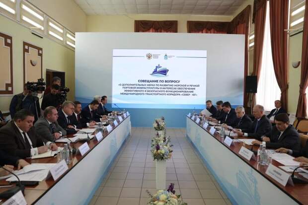 В Астрахани обсудили развитие международного транспортного коридора «Север-Юг»