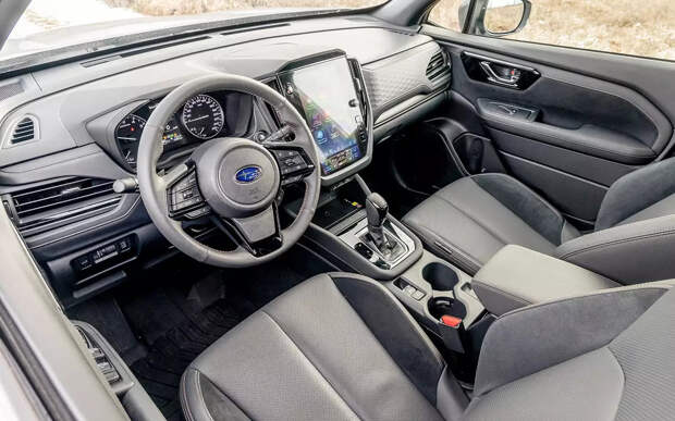 Надежный японский кроссовер вновь продают в России с гарантией — сколько он стоит теперь?