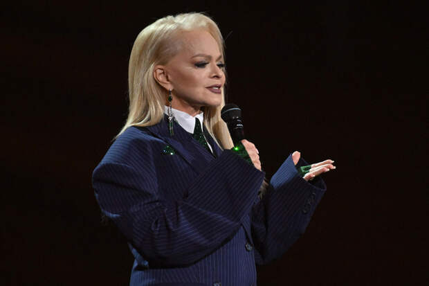 Долина выпустила песню "Последнее прощай" в день переезда из квартиры Лурье