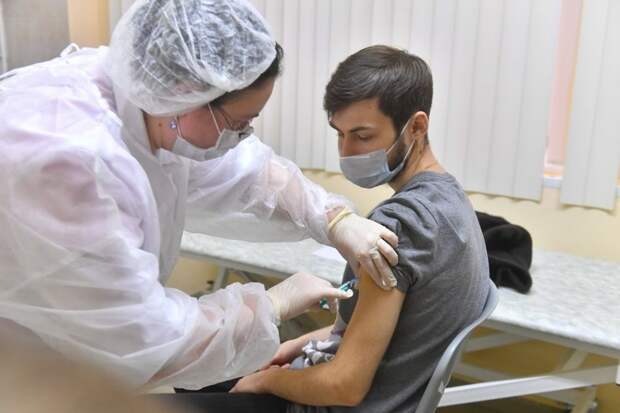 В столице началась запись на вакцинацию от COVID-19