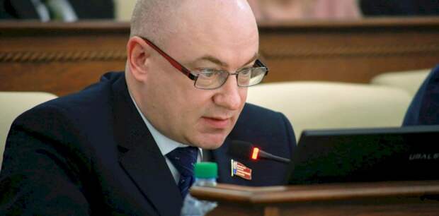 Эпатажный сторонник ленинских идей. Чем известен новый лидер «Коммунистов России» Сергей Малинкович