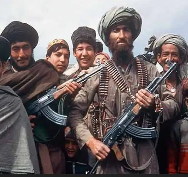 Оружие афганских душманов. Самозарядные винтовки и автоматы