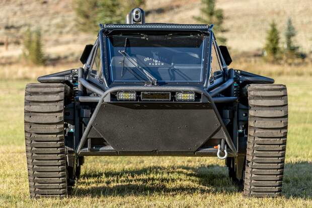 Персональный танк для развлечений Ripsaw EV3-F4 доставит куда угодно