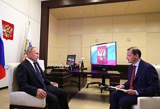 Владимир Путин ответил на вопросы журналиста ВГТРК, ведущего программы «Вести в субботу» Сергея Брилёва.