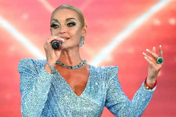 Волочкова пожаловалась на равнодушие близких