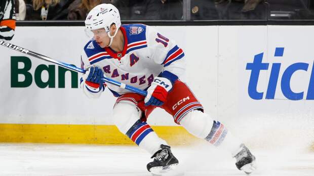 Панарин вышел на чистое 7-е место по очкам в НХЛ среди россиян, обойдя Дацюка