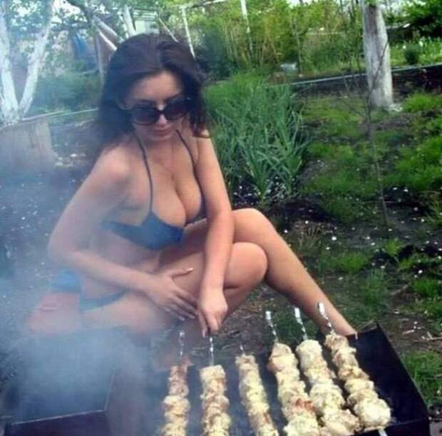 Девушки с едой Девушки с едой