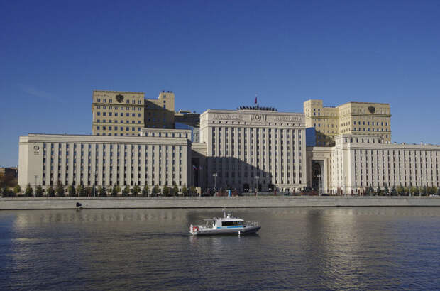 Прошедшей ночью над регионами России сбили 62 украинских беспилотника