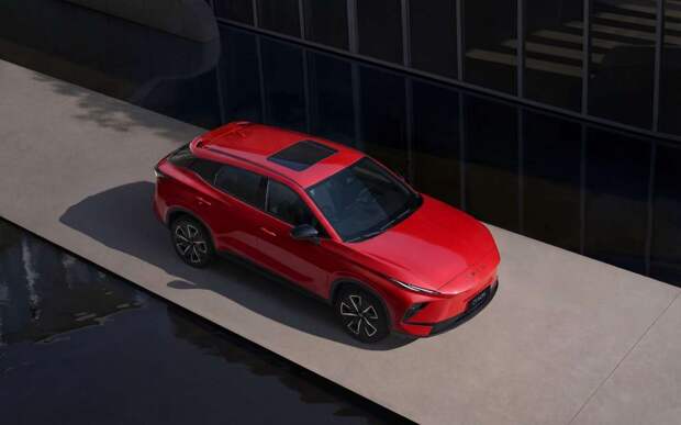 Один из самых популярных кроссоверов в России кардинально сменит внешность