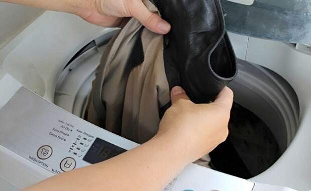 Какую одежду категорически нельзя стирать в горячей воде