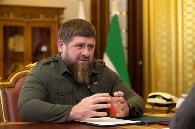 Кадыров призвал россиян не ждать мобилизацию, а самим встать на защиту страны