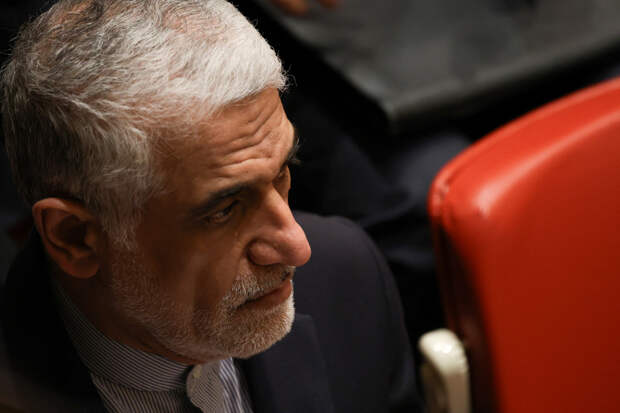 Иран обвинил США в ударах по школам и больницам