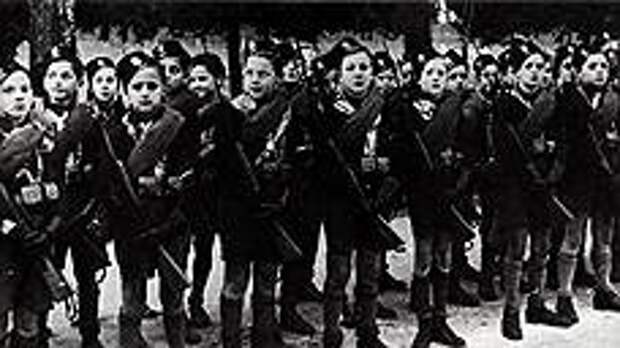 Воспитанники детской фашистской организации Opera Nazionale Balilla, 1926 год 