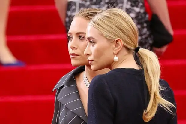 Kas nutiko dvyniams Olsenui: Mary-Kate ir Ashley atrodė pakeistos.