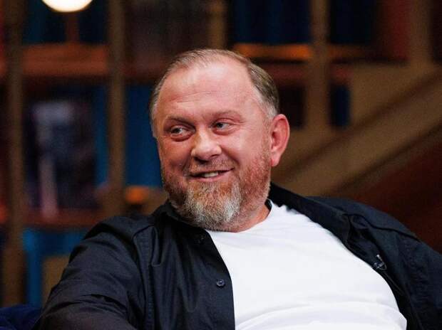 Константин Ивлев о том, как маскировал тухлые продукты, ел беляши на вокзале и отказался вести шоу на «Спасе»