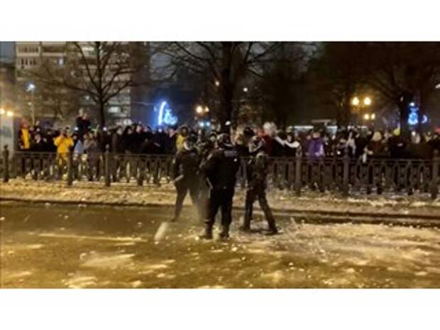 Организаторам незаконных митингов была нужна сакральная жертва