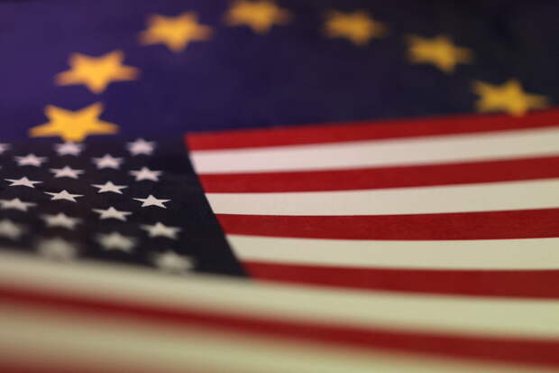 Европе предложили избавиться от влияния США