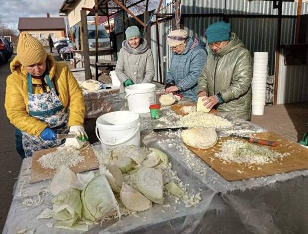 Арчада махсус хәрби операциядә катнашучыларга кәбестә тозлыйлар