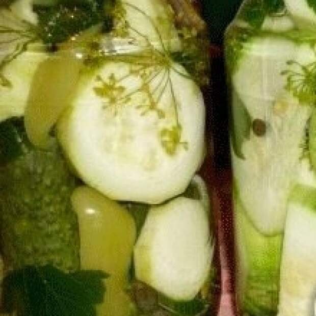 КАБАЧКИ С ОГУРЦАМИ И ПЕРЦЕМ