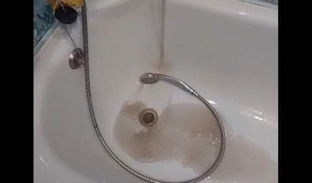 Названа причина появления серой воды в кранах нижегородцев